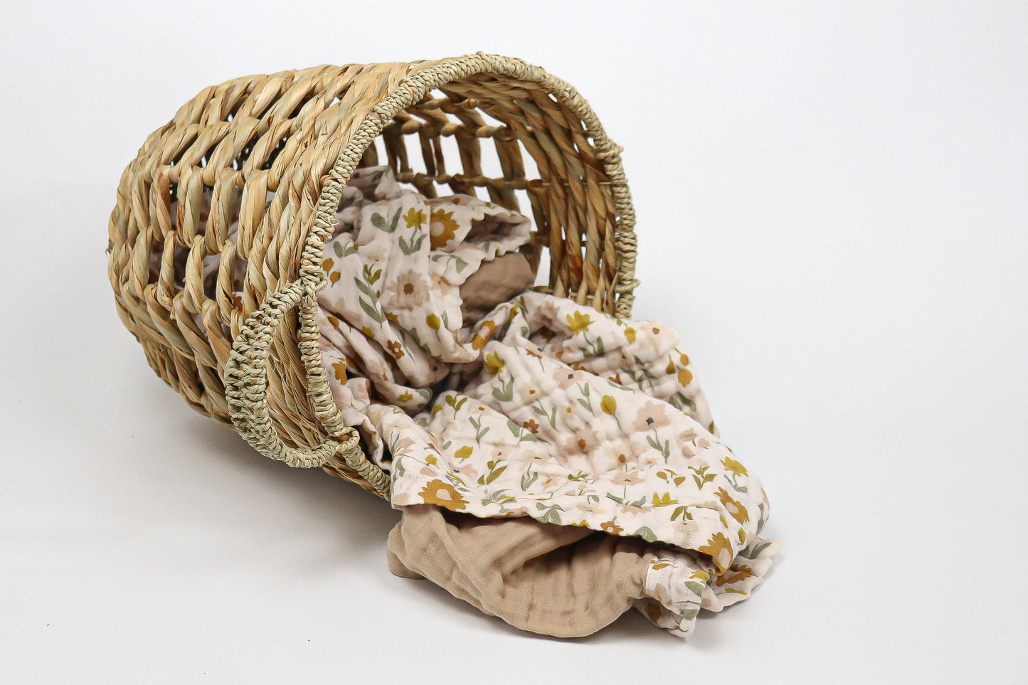 Organic Cotton Daisy Meadow Muslin Quilt | Baby Quilt