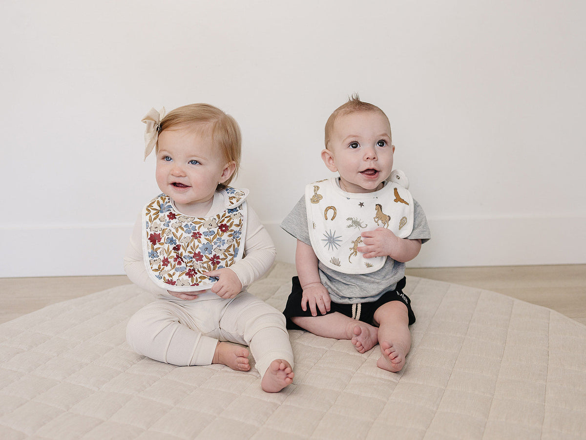 Desert Floral Classic Luxe Fleece Bib